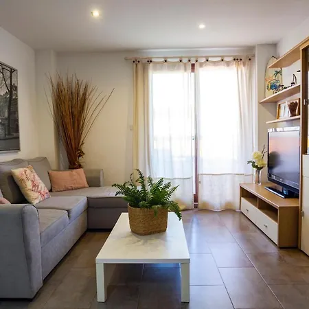 Apartamento A 50 Metros De La Playa, Luminoso Y Acogedor Oliva Exterior photo