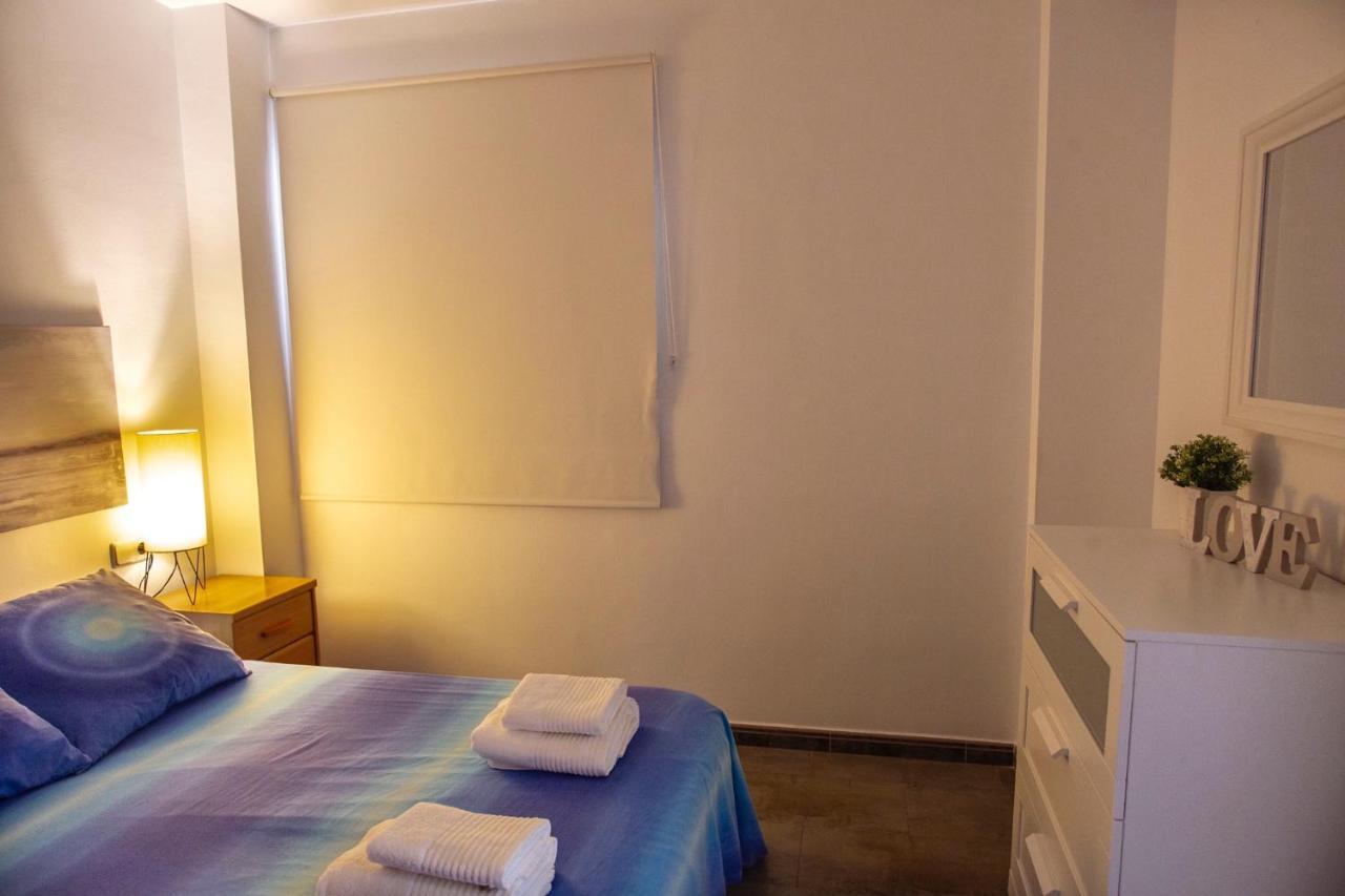 A 50 Metros De La Playa, Luminoso Y Acogedor Apartment Oliva