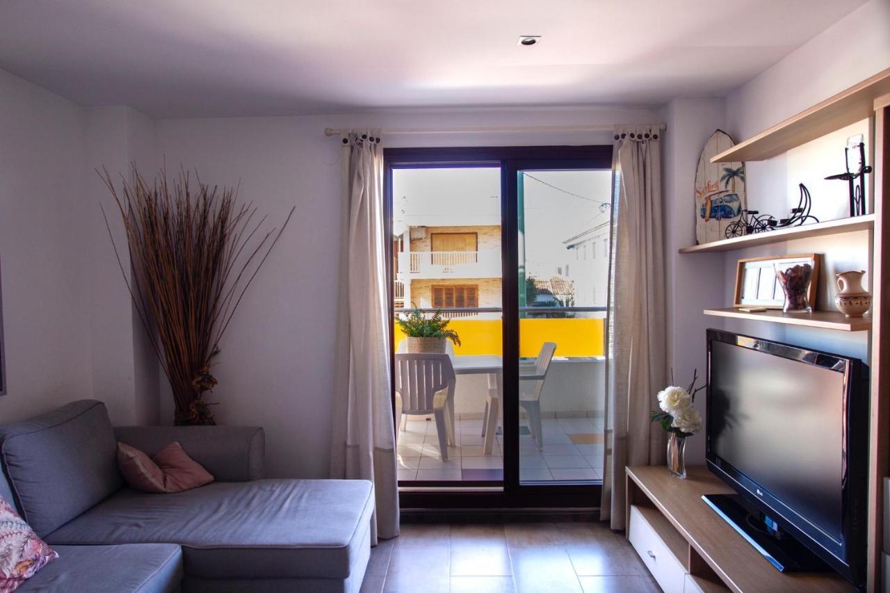 Apartment A 50 Metros De La Playa, Luminoso Y Acogedor